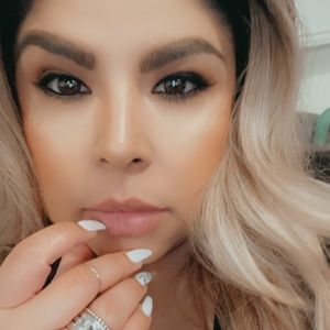 Meet your Posher, Christine